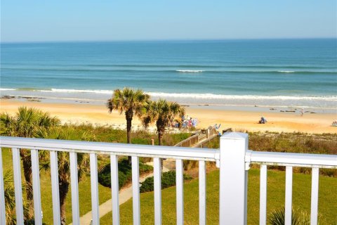 Condo in Palm Coast, Florida, 3 bedrooms № 2232301 - photo 4