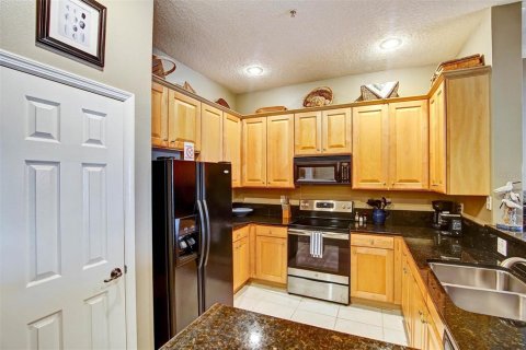 Condo in Palm Coast, Florida, 3 bedrooms № 2232301 - photo 17