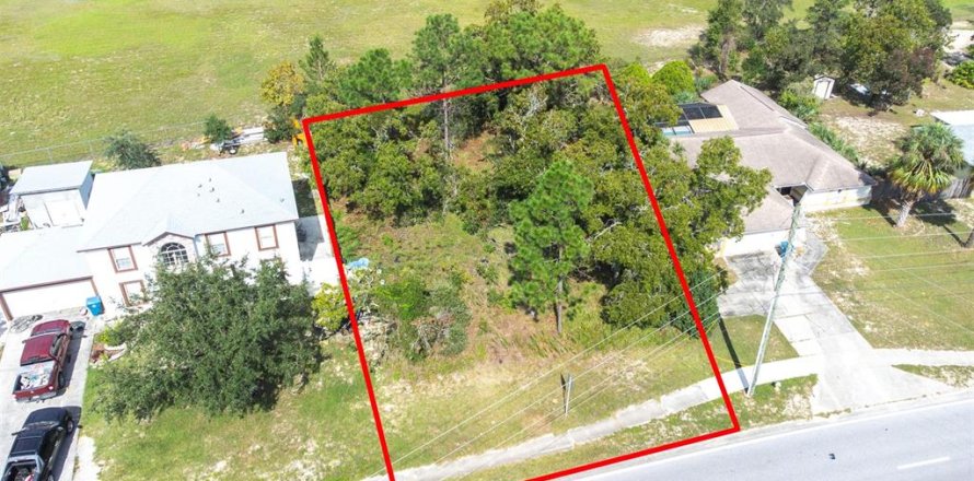 Land in Spring Hill, Florida № 1402250
