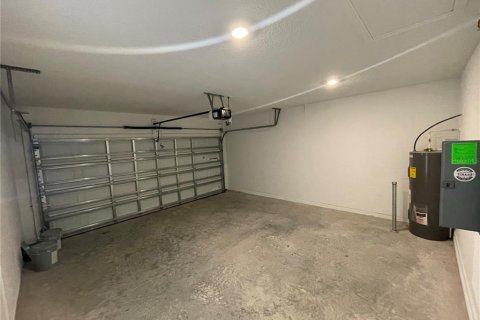 Villa ou maison à louer à Kissimmee, Floride: 3 chambres, 133.04 m2 № 2389009 - photo 5
