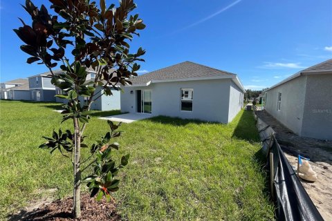 Villa ou maison à louer à Kissimmee, Floride: 3 chambres, 133.04 m2 № 2389009 - photo 12