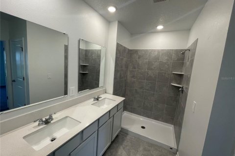 Villa ou maison à louer à Kissimmee, Floride: 3 chambres, 133.04 m2 № 2389009 - photo 15