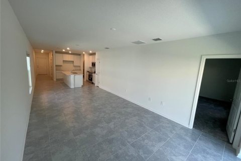 Villa ou maison à louer à Kissimmee, Floride: 3 chambres, 133.04 m2 № 2389009 - photo 10