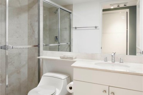 Condominio en venta en Key Biscayne, Florida, 3 dormitorios, 287.16 m2 № 1937630 - foto 23