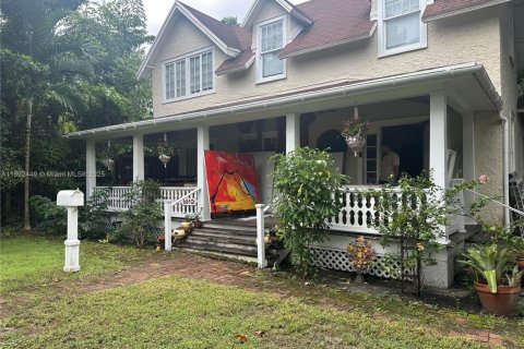 Casa en venta en Coral Gables, Florida, 2 dormitorios, 157 m2 № 1945003 - foto 2