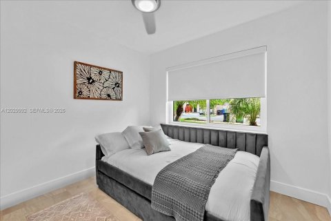 Villa ou maison à vendre à Fort Lauderdale, Floride: 5 chambres, 147.44 m2 № 2084524 - photo 7