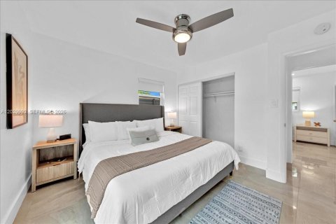 Villa ou maison à vendre à Fort Lauderdale, Floride: 5 chambres, 147.44 m2 № 2084524 - photo 13