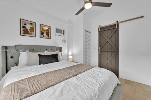 Villa ou maison à vendre à Fort Lauderdale, Floride: 5 chambres, 147.44 m2 № 2084524 - photo 24