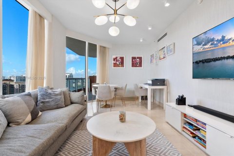 Condominio en venta en Sunny Isles Beach, Florida, 3 dormitorios, 254.18 m2 № 2008253 - foto 21