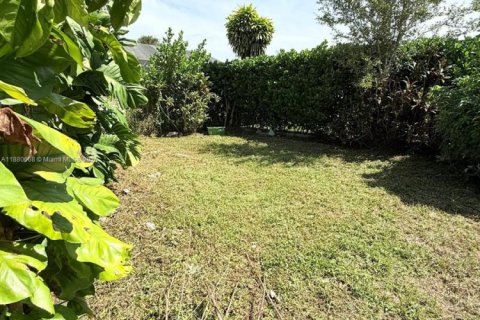 Casa en venta en Miami, Florida, 3 dormitorios, 183.48 m2 № 1929296 - foto 21
