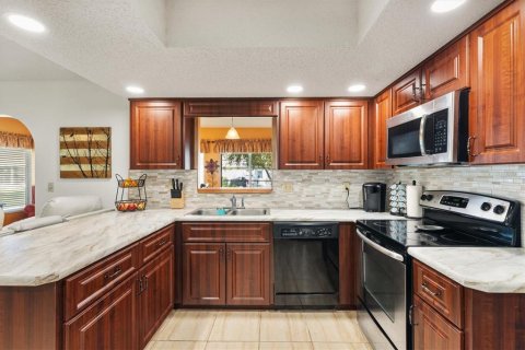 Casa en venta en Summerfield, Florida, 3 dormitorios, 172.05 m2 № 1719581 - foto 13