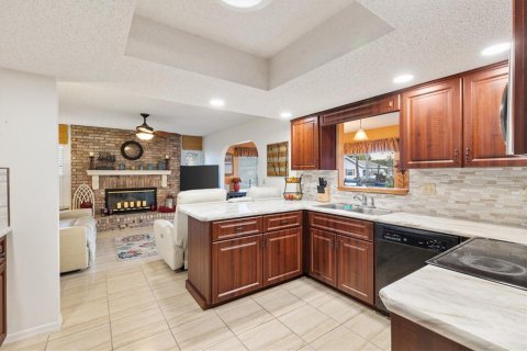 Casa en venta en Summerfield, Florida, 3 dormitorios, 172.05 m2 № 1719581 - foto 12