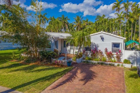 Villa ou maison à Hollywood, Floride 3 chambres, 163.14 m2 № 2018985