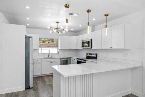 Villa ou maison à vendre à Lakeland, Floride: 4 chambres, 274.53 m2 № 1716908 - photo 7