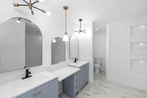 Villa ou maison à vendre à Lakeland, Floride: 4 chambres, 274.53 m2 № 1716908 - photo 13