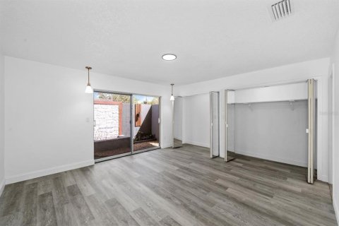 Villa ou maison à vendre à Lakeland, Floride: 4 chambres, 274.53 m2 № 1716908 - photo 16