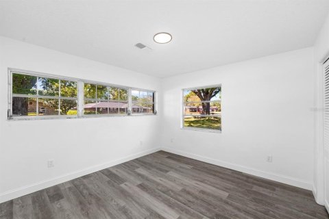 Villa ou maison à vendre à Lakeland, Floride: 4 chambres, 274.53 m2 № 1716908 - photo 18