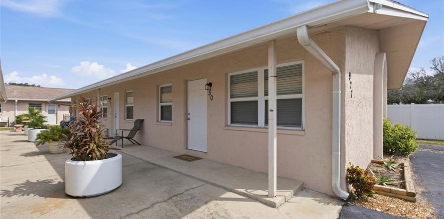 Condo à Indian Rocks Beach, Floride, 1 chambre № 2395529