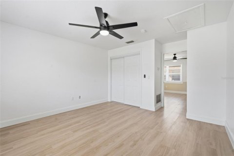 Copropriété à vendre à Indian Rocks Beach, Floride: 1 chambre, 60.39 m2 № 2395529 - photo 13