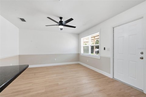 Copropriété à vendre à Indian Rocks Beach, Floride: 1 chambre, 60.39 m2 № 2395529 - photo 7