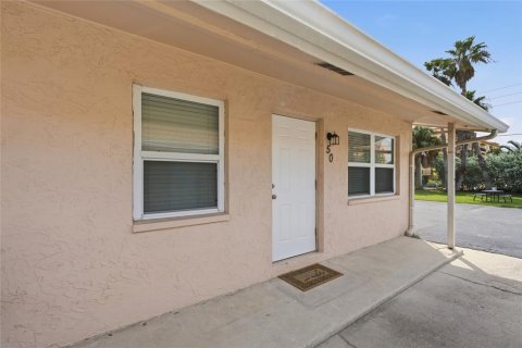 Copropriété à vendre à Indian Rocks Beach, Floride: 1 chambre, 60.39 m2 № 2395529 - photo 2