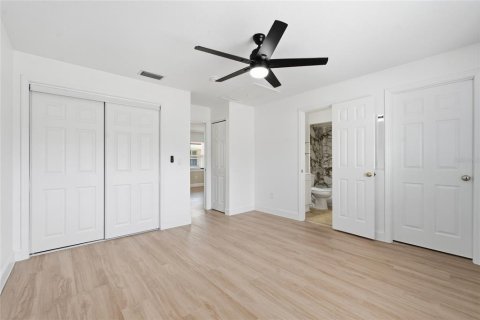 Copropriété à vendre à Indian Rocks Beach, Floride: 1 chambre, 60.39 m2 № 2395529 - photo 14