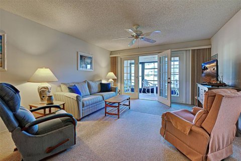 Condo in Englewood, Florida, 2 bedrooms  № 1514580 - photo 8
