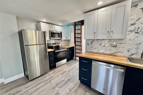 Apartamento en alquiler en Treasure Island, Florida, 1 habitación, 37.16 m2 № 1919372 - foto 14