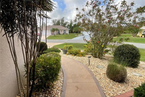 House in Sebring, Florida 2 bedrooms, 121.24 sq.m. № 1631058 - photo 11