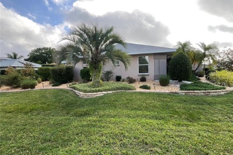 House in Sebring, Florida 2 bedrooms, 121.24 sq.m. № 1631058 - photo 4