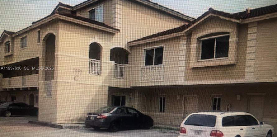 Condominio en Miami, Florida, 2 dormitorios № 1995535
