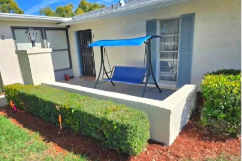 Condominio en venta en Port Richey, Florida, 2 dormitorios, 92.9 m2 № 2221448 - foto 12