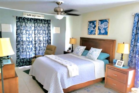 Condominio en venta en Port Richey, Florida, 2 dormitorios, 92.9 m2 № 2221448 - foto 8