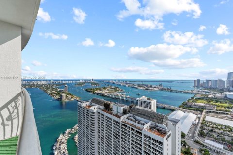 Studio à Condo à Miami, Floride  № 1998672