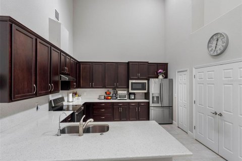 Casa en venta en Wesley Chapel, Florida, 2 dormitorios, 149.94 m2 № 1907715 - foto 14