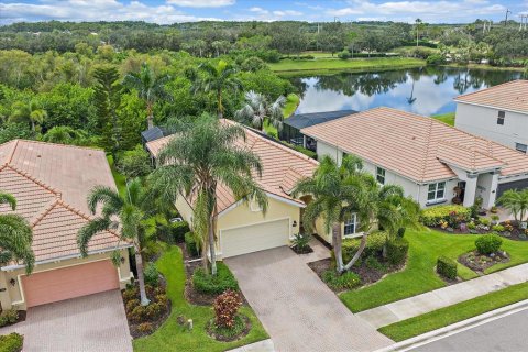 Villa ou maison à vendre à Bradenton, Floride: 3 chambres, 185.25 m2 № 1912143 - photo 1