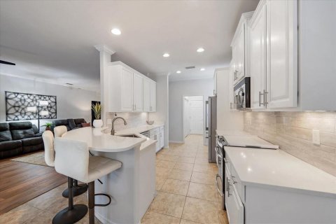 Villa ou maison à vendre à Bradenton, Floride: 3 chambres, 185.25 m2 № 1912143 - photo 6