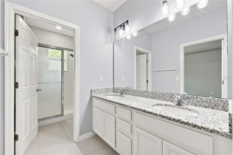 Touwnhouse à vendre à Orlando, Floride: 3 chambres, 145.95 m2 № 2305941 - photo 19