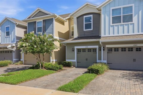 Touwnhouse à vendre à Orlando, Floride: 3 chambres, 145.95 m2 № 2305941 - photo 2