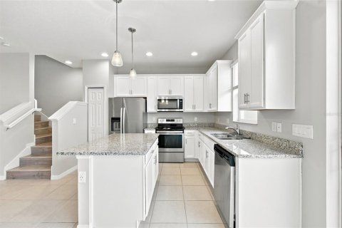 Touwnhouse à vendre à Orlando, Floride: 3 chambres, 145.95 m2 № 2305941 - photo 10
