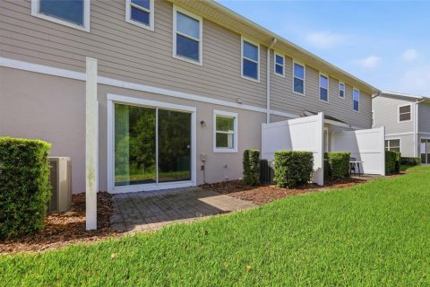 Touwnhouse à vendre à Orlando, Floride: 3 chambres, 145.95 m2 № 2305941 - photo 28