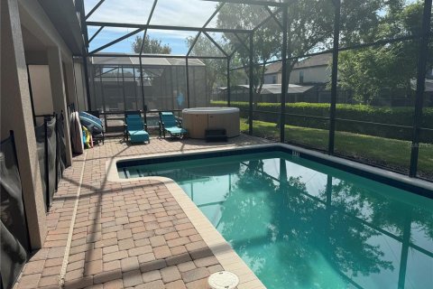 House in Davenport, Florida 8 bedrooms, 363.15 sq.m. № 1757738 - photo 9