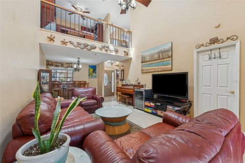 Copropriété à vendre à Tampa, Floride: 3 chambres, 130.25 m2 № 1918568 - photo 9