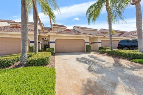 Copropriété à vendre à Tampa, Floride: 3 chambres, 130.25 m2 № 1918568 - photo 2