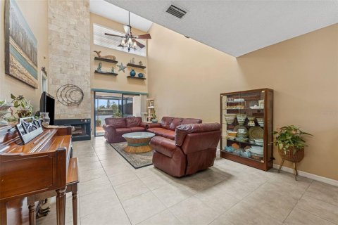 Copropriété à vendre à Tampa, Floride: 3 chambres, 130.25 m2 № 1918568 - photo 7