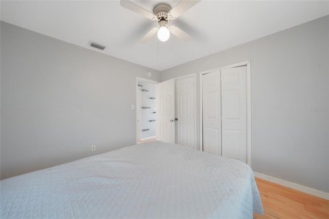 Villa ou maison à vendre à North Port, Floride: 2 chambres, 60.2 m2 № 1840542 - photo 13
