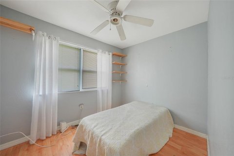 Villa ou maison à vendre à North Port, Floride: 2 chambres, 60.2 m2 № 1840542 - photo 16