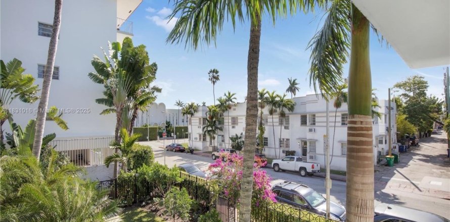 Condo à Miami Beach, Floride, 1 chambre № 1817612