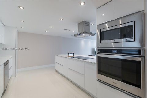 Copropriété à vendre à Miami, Floride: 2 chambres, 135.64 m2 № 1998307 - photo 6