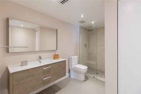 Copropriété à vendre à Miami, Floride: 2 chambres, 135.64 m2 № 1998307 - photo 14
